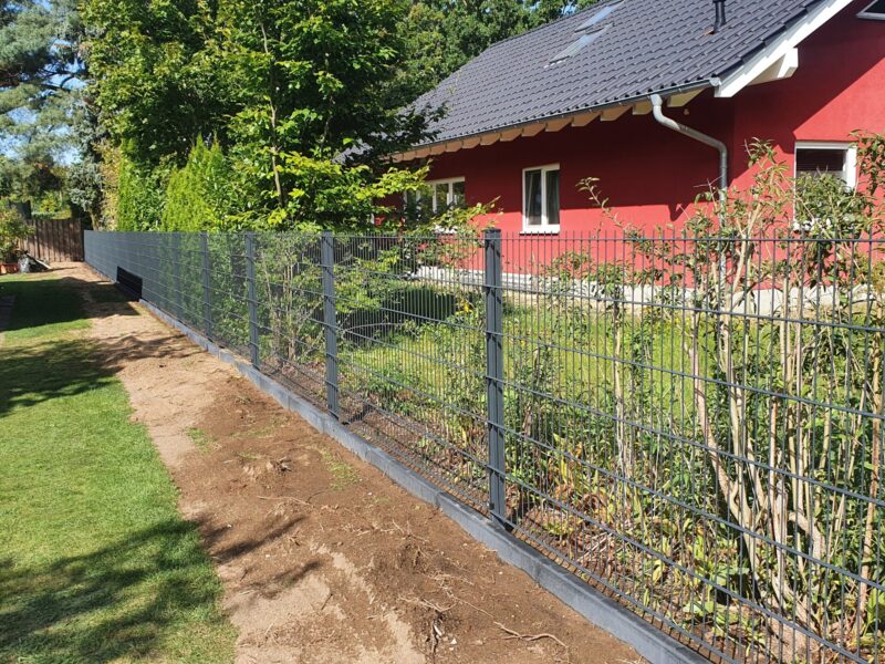 Schmiedeeiserner Zaun – SOLID Zäune, Bild 4